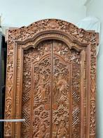 Ancienne porte sculptée antique figures bois éxotique, Antiquités & Art, Enlèvement