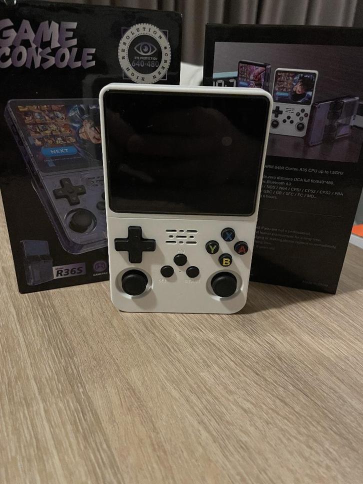 Retro Game Console - defect, Games en Spelcomputers, Spelcomputers | Nintendo Switch, Zo goed als nieuw, Met games, Met harde schijf