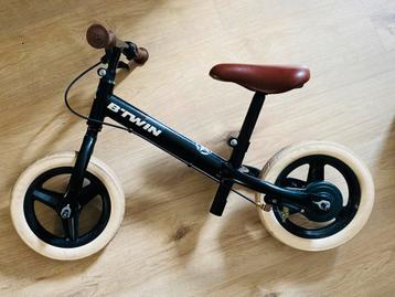 Loopfietsje B’twin beschikbaar voor biedingen