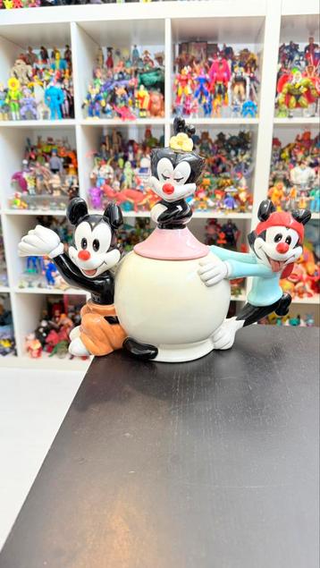 Animaniacs thee pot Warner bros. 1994 beschikbaar voor biedingen