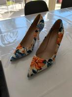 Mooie pumps maat 37, Kleding | Dames, Schoenen, Ophalen of Verzenden, Nieuw, Pumps