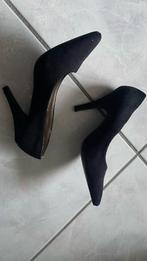 ESCARPINS  daim noir 37, Enlèvement ou Envoi, Escarpins, Porté, Noir