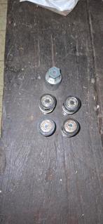 Antiediefstal bouten Volvo, Auto-onderdelen, Banden en Velgen, Ophalen