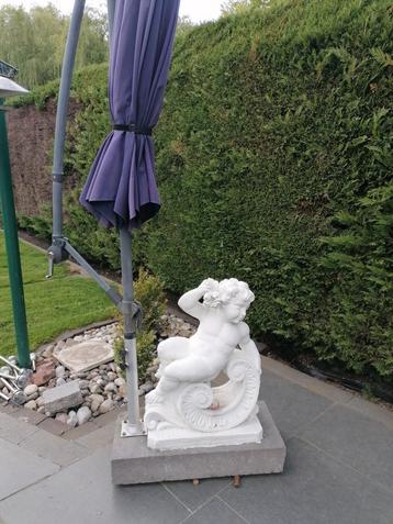 Parasolvoet met engel, Enlèvement, Comme neuf