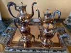 Wiskemann koffieset en kandelaar, Ophalen, Zilver