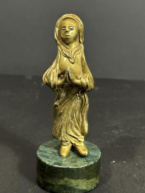 Bronzen Maria beeldje Periode onbekend., Antiek en Kunst, Antiek | Brons en Koper, Brons, Verzenden