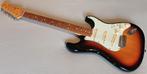 Fender Stratocaster 60 Vintera état neuf, Enlèvement, Comme neuf, Solid body, Fender