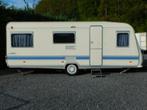 Super Mooie Caravan Adria 562 Met pouwer Mover, Schokbreker, 2 aparte bedden, Particulier, Adria