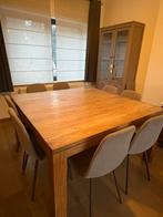 Grote vierkante tafel - massief hout, Huis en Inrichting, Tafels | Eettafels, Ophalen, Zo goed als nieuw, Vierkant