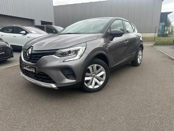 Renault Captur, benzine, CARPLAY / NAVIGATIE / CRUISE beschikbaar voor biedingen