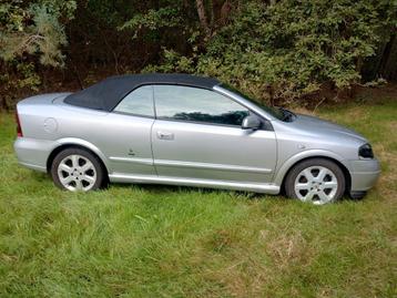 Belle Opel Astra G Cabriolet à vendre disponible aux enchères