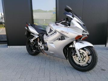 Honda VFR800 vtec Met Garantie! beschikbaar voor biedingen