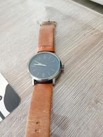 Montre homme  marque oozoo