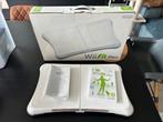 Wii Fit Plus Balance board + spel in perfecte staat!, Ophalen, Eén computer, Zo goed als nieuw, Sport