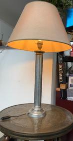 Tafeltje Vintage met eventueel Staanlamp, Huis en Inrichting, Overige materialen, Gebruikt, Rond, Oriental