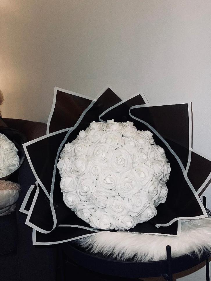 Rozenboeket, Hobby en Vrije tijd, Naaien en Fournituren, Nieuw, Overige typen, Ophalen