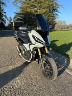 HONDA X-ADV 6913 KM, Motoren, Particulier, Scooter, ABS