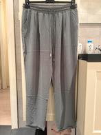 Nouveau pantalon vert de Cassis (40)., Neuf, Taille 38/40 (M), Cassis, Vert