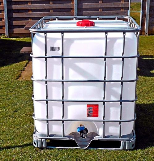 Watervaten 1000 liter in nieuwe staat, Tuin en Terras, Regentonnen, Zo goed als nieuw, Ophalen