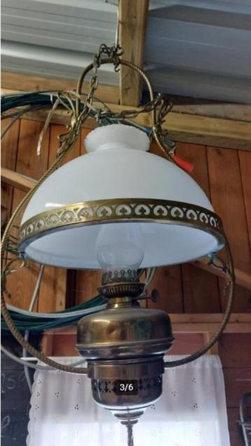 ancienne lampe à pétrole montée en lustre, Enlèvement