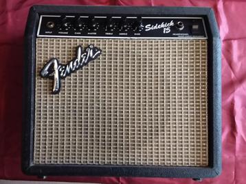 Fender sidekick 15 beschikbaar voor biedingen