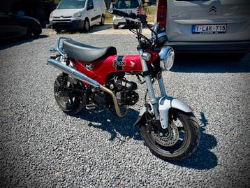 Honda Dax met opties beschikbaar voor biedingen