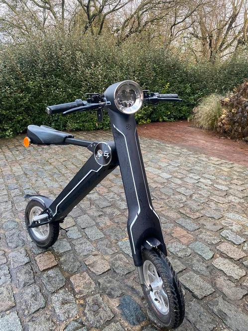 Trottinette EZride, Vélos & Vélomoteurs, Scooters | Piaggio, Neuf, Autres modèles, Classe A (25 km/h), Électrique, Enlèvement ou Envoi