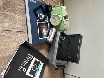 Vintage camera Diana F+ met toebehoren, Enlèvement ou Envoi, Neuf, Compact, Autres Marques