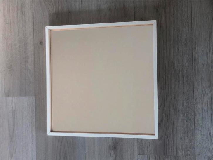 Skogsvag • IKEA spiegel, Huis en Inrichting, Woonaccessoires | Spiegels, Zo goed als nieuw, Minder dan 50 cm, Minder dan 100 cm