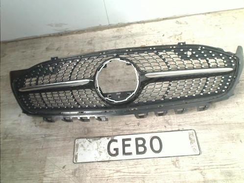 GRILLE Mercedes-Benz CLA (118.3) (01-2019/-), Auto-onderdelen, Carrosserie, Mercedes-Benz, Gebruikt