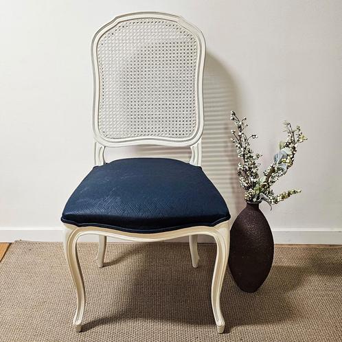 Gerestaureerde en geüpcyclede stoel in Louis XV-stijl, Antiek en Kunst, Antiek | Meubels | Stoelen en Sofa's, Ophalen