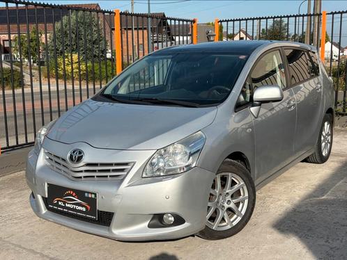 TOYOTA VERSO 2.0L D-4D 137 000KM CARPASS 2011 EURO 5, Auto's, Toyota, Bedrijf, Verso, Diesel, Euro 5, Monovolume, 5 deurs, Handgeschakeld