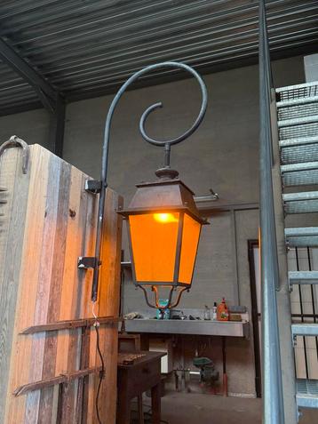 Oude hanglamp in Rood koper , mooie & werkende staat beschikbaar voor biedingen