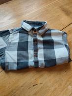 Hemd lange mouwen maat 104
Flanel. Merk Next, Enlèvement ou Envoi