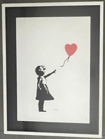 Girl With Red Balloon beschikbaar voor biedingen