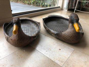 2 grote rieten eenden : heel mooie decoratie beschikbaar voor biedingen