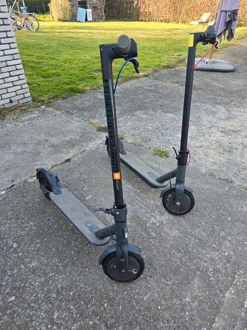 2 steps Xiaomi, voor opmaak of onderdelen., Fietsen en Brommers, Steps, Zo goed als nieuw, Ophalen
