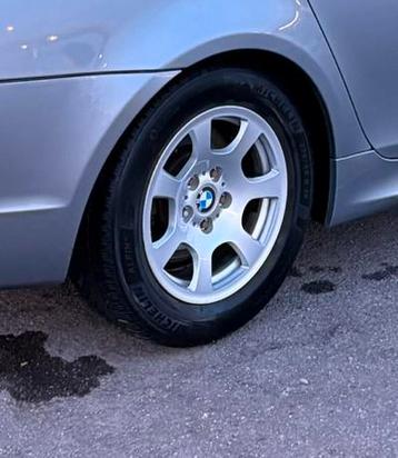Échange : Jante bmw origine - 4 bon pneus beschikbaar voor biedingen