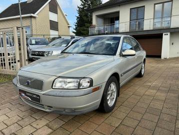 Volvo S80 benzine van 2000 beschikbaar voor biedingen
