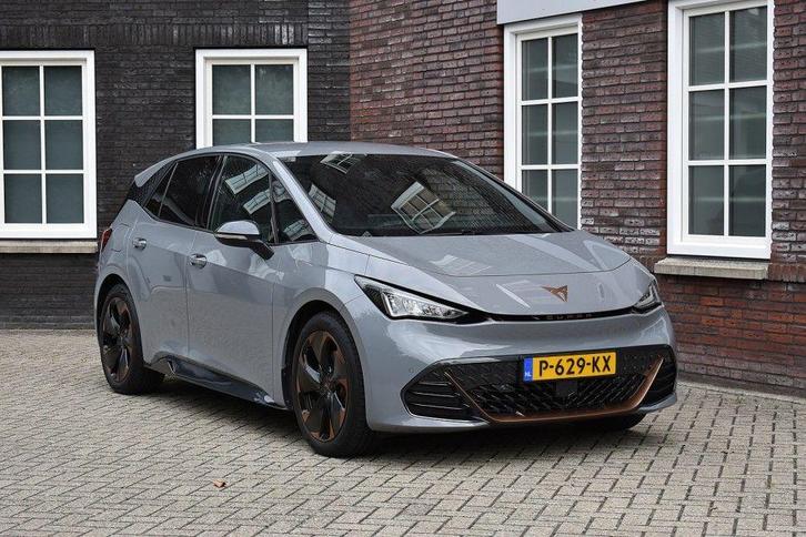 Cupra Born Performance One 62 kWh/SOH 95%/Navigatie/Apple ca, Auto's, Cupra, Bedrijf, Born, Elektrisch, Onderhoudsboekje