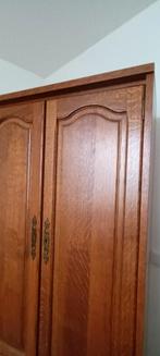 Lire l'annonce!!! disponible armoire en bois très bon état, 25 à 50 cm, Rustique ancienne vintage armoire en bois très bon état
