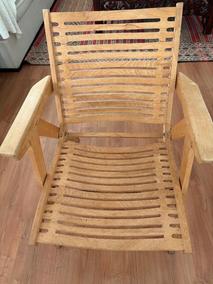 massief houten lounge chair, Huis en Inrichting, Fauteuils, Zo goed als nieuw, Hout, 50 tot 75 cm, Minder dan 75 cm, Ophalen
