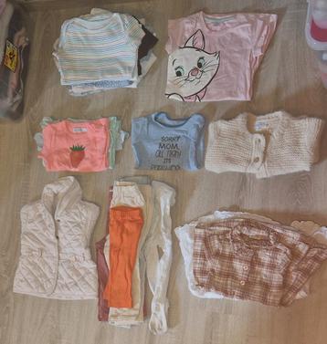 Babykleding meisje maat 92 – 27 stuks beschikbaar voor biedingen