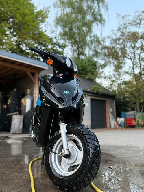 Scooter b klasse 70cc, Fietsen en Brommers, Scooters | Yamaha, Zo goed als nieuw, Ophalen
