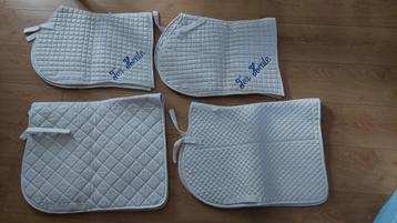 6 zadeldoeken beschikbaar voor biedingen