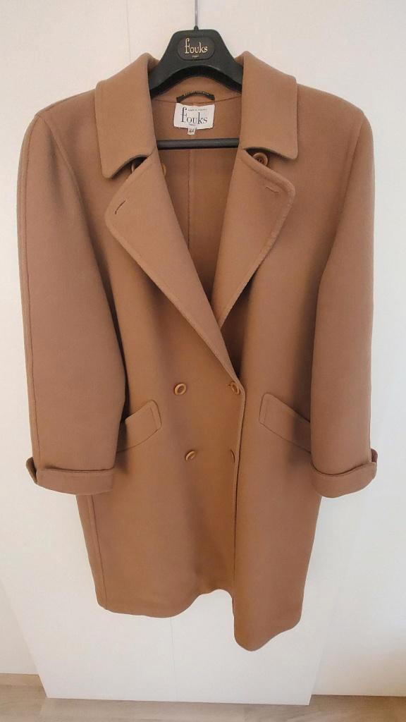 Lange camelkleurige jas van Fouks - maat 44, Kleding | Dames, Jassen | Winter, Zo goed als nieuw, Maat 42/44 (L), Bruin, Ophalen