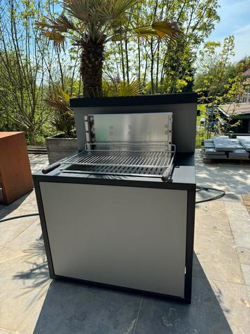 Barbecue Forge Adour Meuble+grill charbon comme neuf
