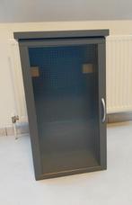 Petite armoire vitrine à suspendre, Ophalen, Minder dan 50 cm, Met deur(en), Zo goed als nieuw