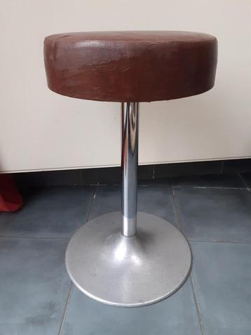 3 vintage originele Knoll stools chroom