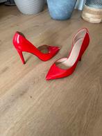 Damesschoenen rode, Kleding | Dames, Ophalen of Verzenden, Zo goed als nieuw